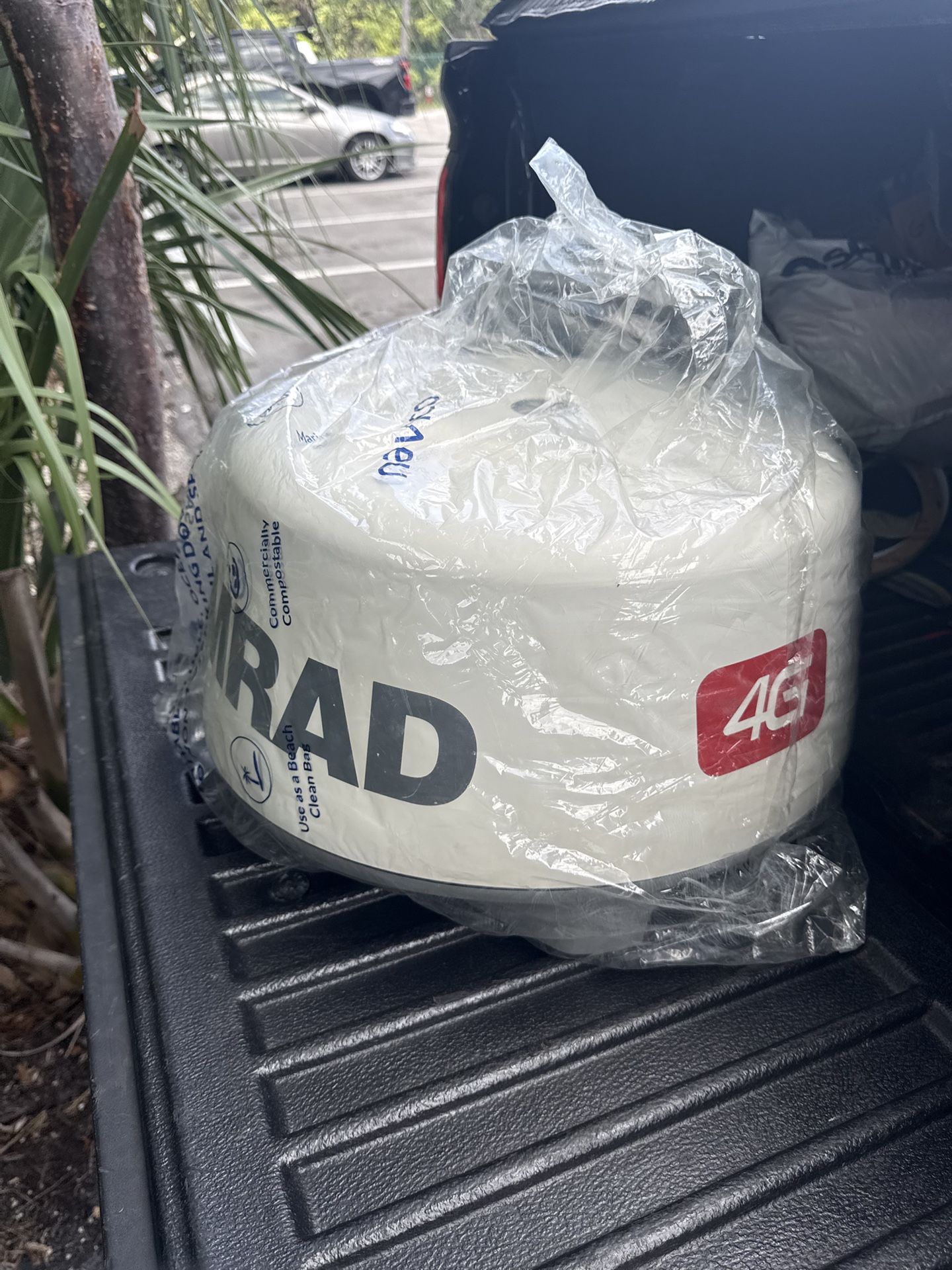 SIMRAD 4G Radar Works Perfectly Simrad Lowrance B&G