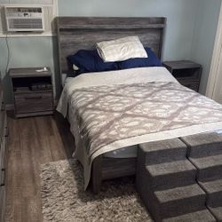 Queen Bed frame And Nightstands