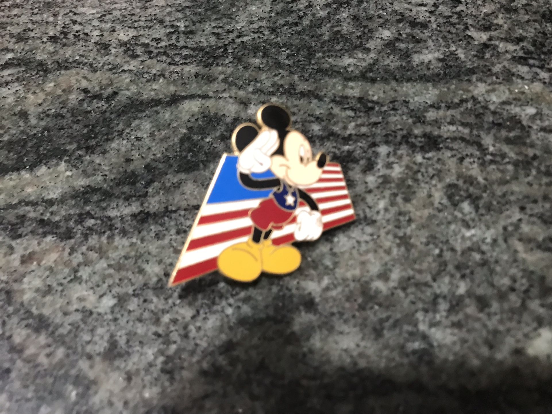 Disney Mickey Mouse Collector Pin