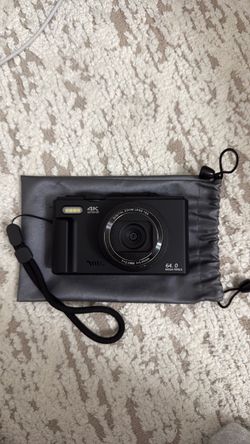Digital Camera and case