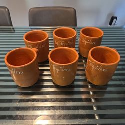 La tequilera vasos de barro
