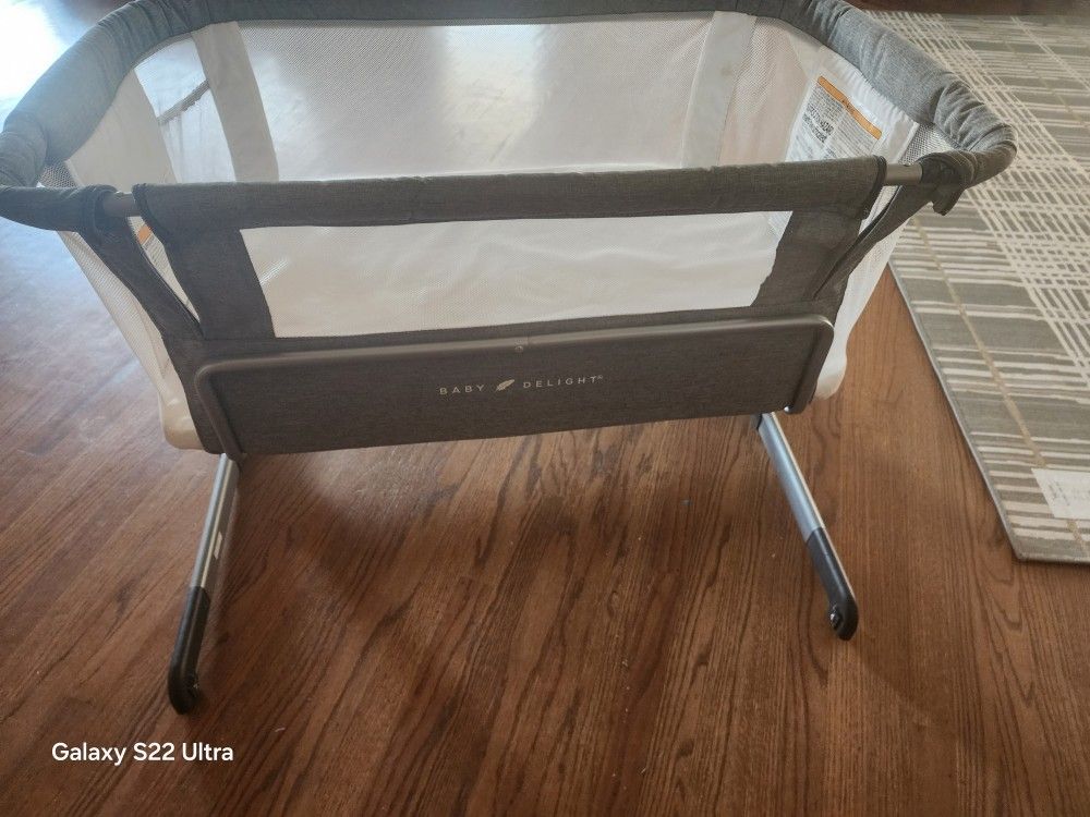 Delight Bassinet