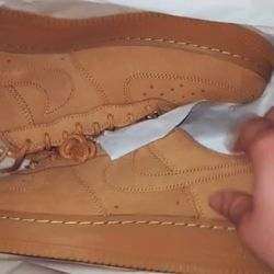 Air Force 1 x Supreme "Wheat" Sz10 ONLY WORN ONCE