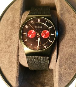 Nice Titanium black adjusting watch.