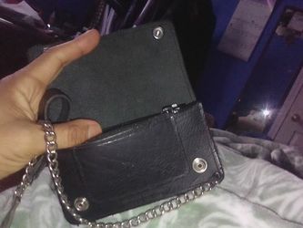 Leather Wallet With Chain.