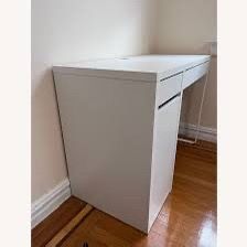IKEA MICKE small desk