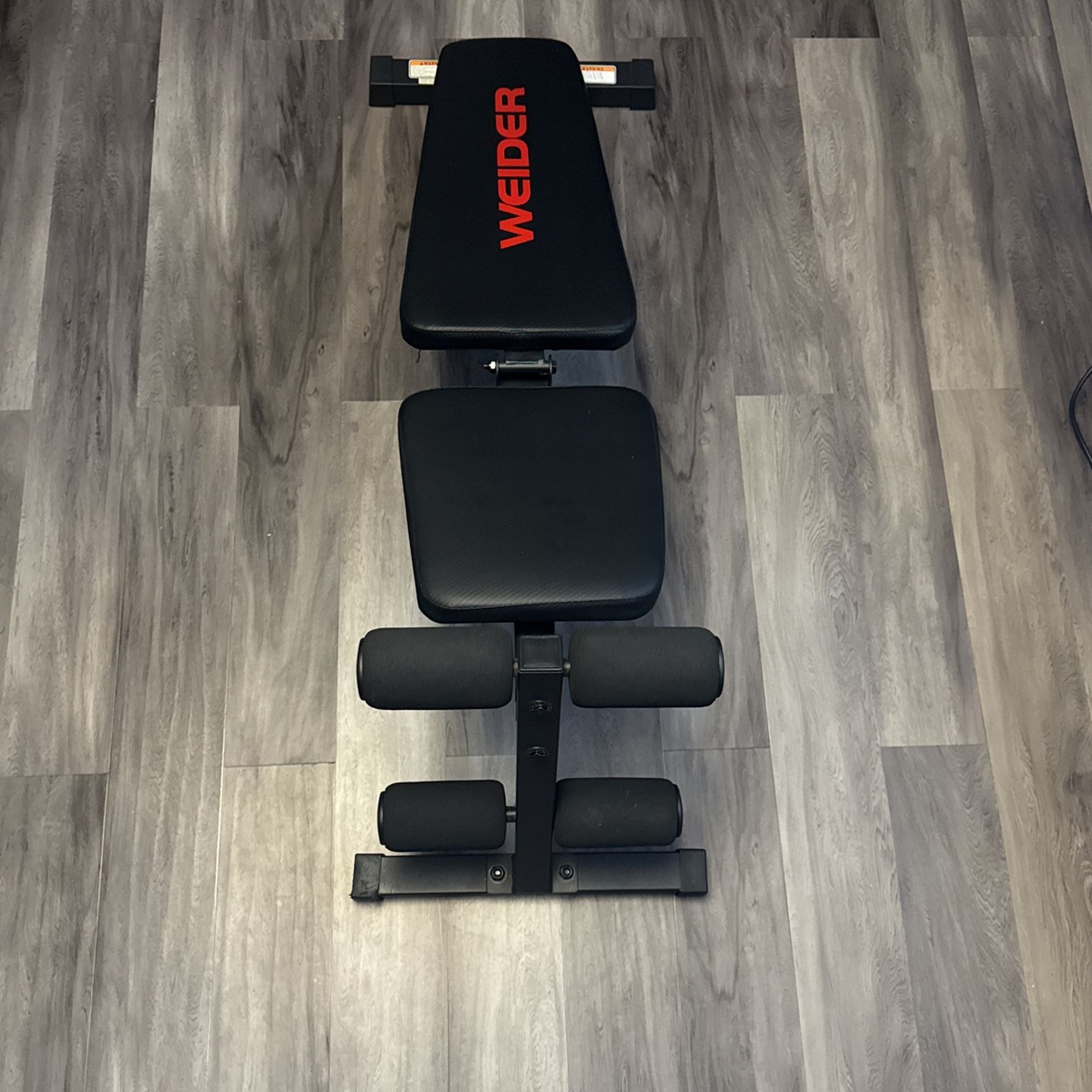 Weight bench