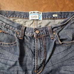 Ariat Jeans Like New 38x30