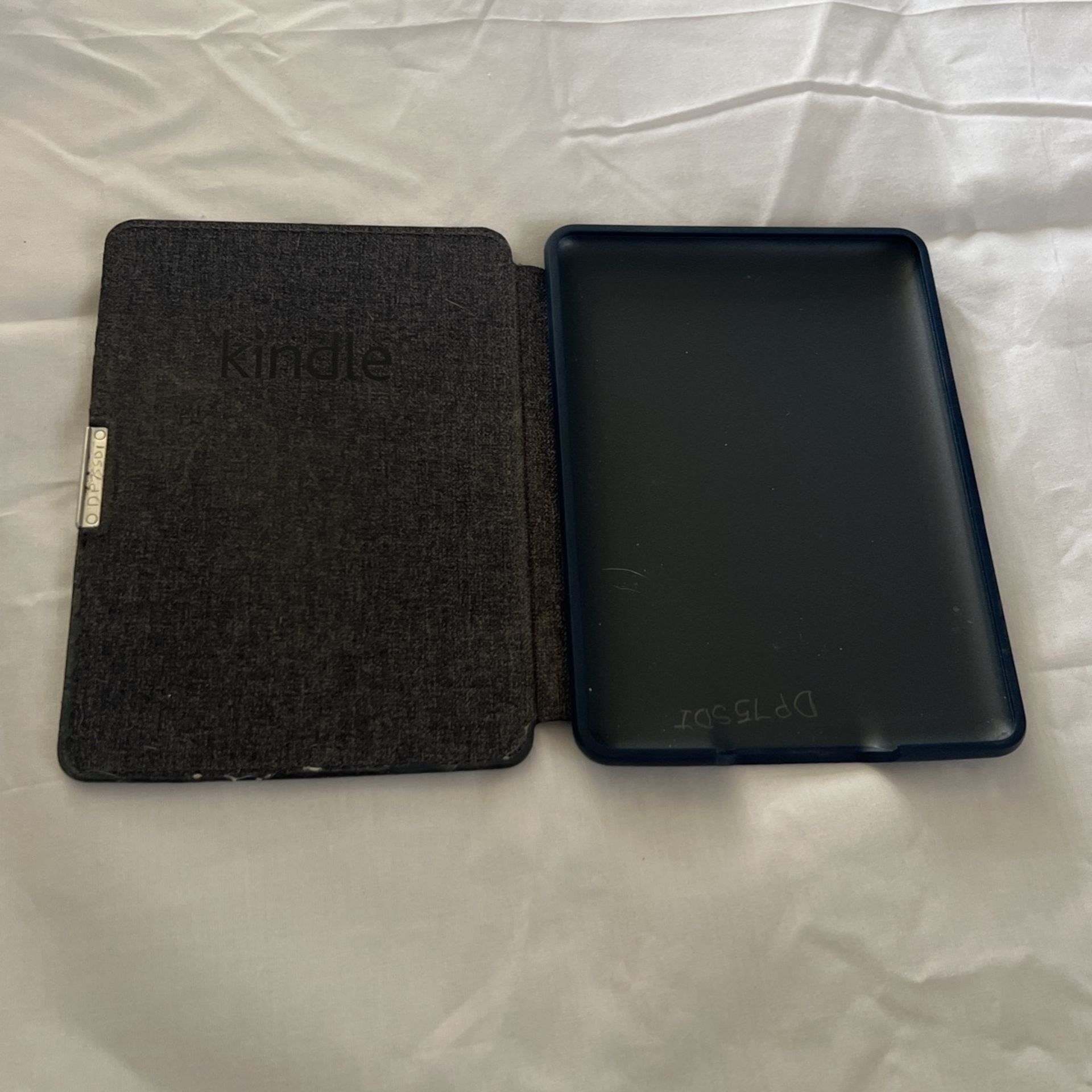 Amazon Kindle CASE (ONLY)
