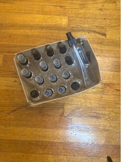 Pump Spray Bottles with Black Sprayer for Cosmetic Perfume Water-Based Products