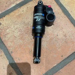 Suntour TriAir 2, Rear shock 230x65