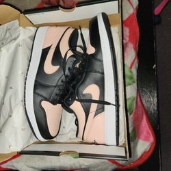 Crimson Tint  Jordan 1 Low