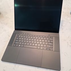Asus ROG Zephyrus G16 2024 4090