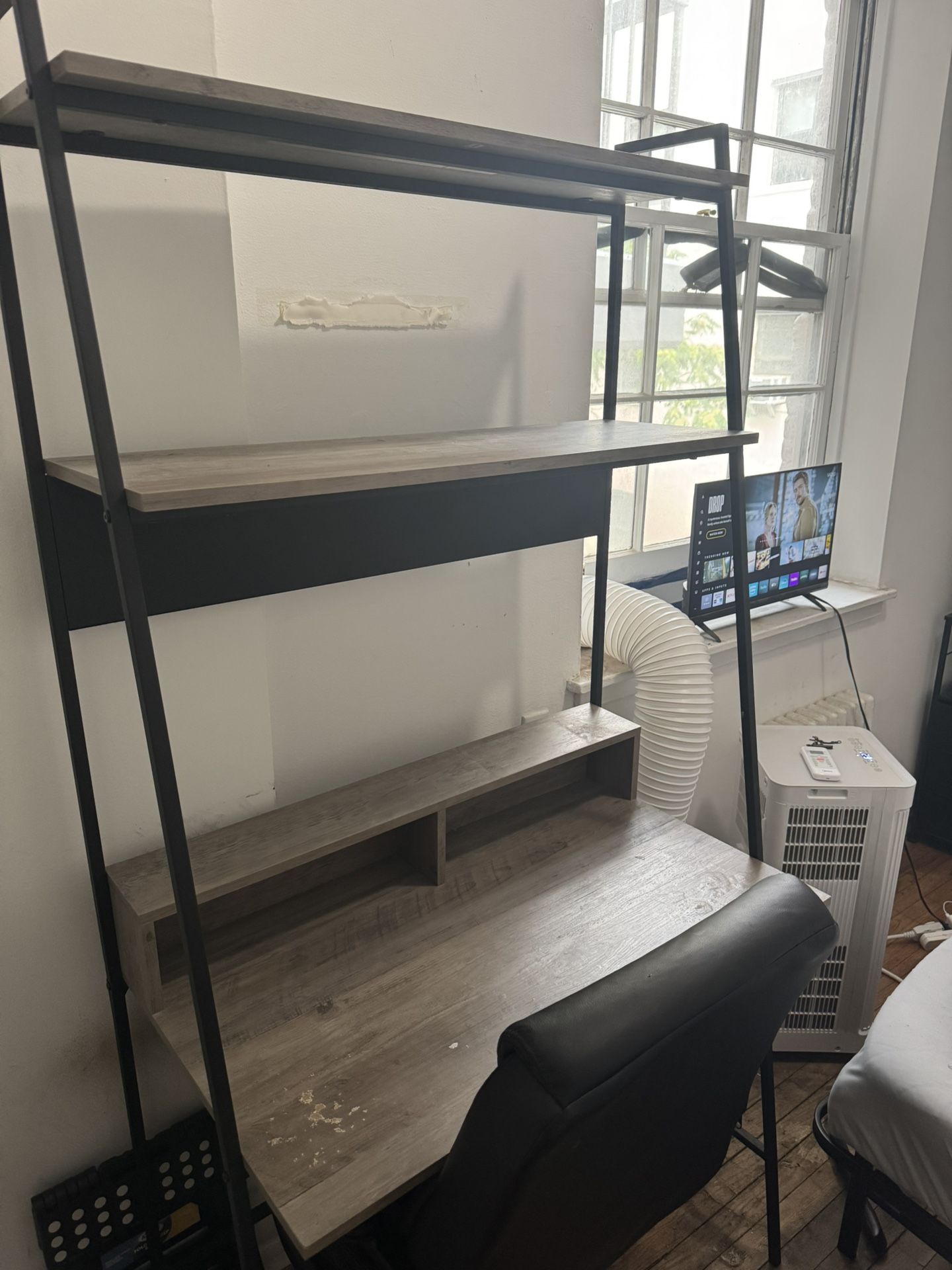 Work Desk
