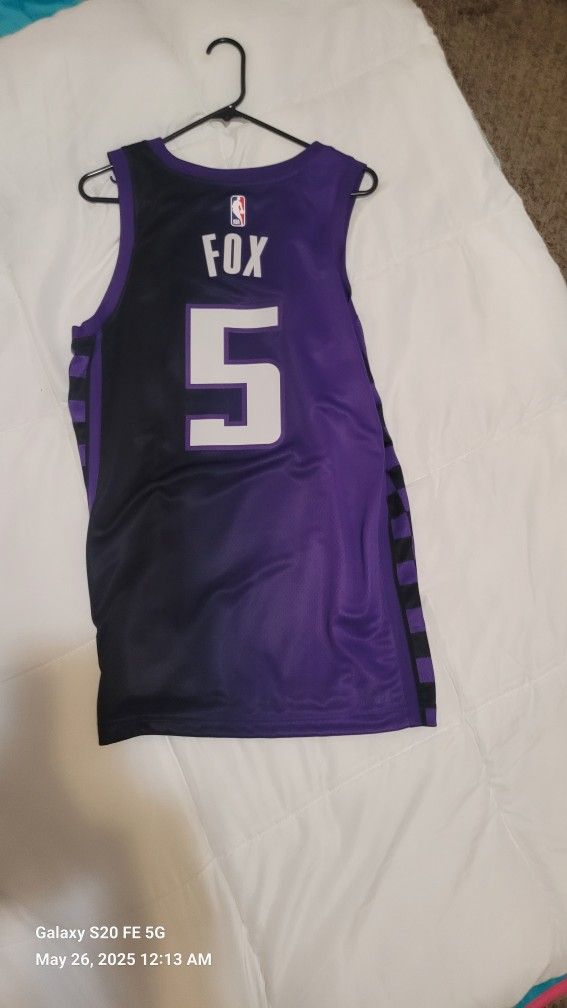 Brand New Jordan SAC Kings JERSEY