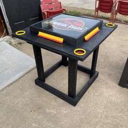 Domino tables