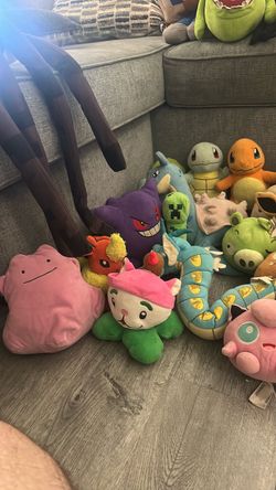 Plushies lot $2 each