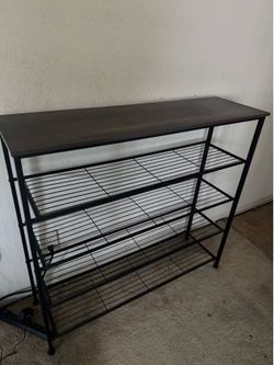 Shoe organizer rack