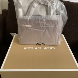 Michael Kors Hailee Large Saffiano Leather Satchel NWT