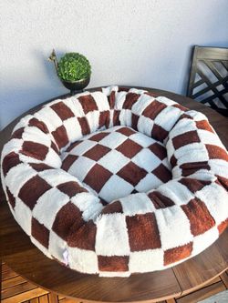 LARGE SIZE LESURE PET BEDS