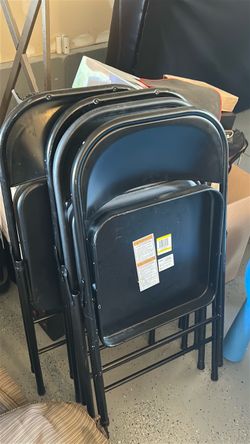 4 Black Folding Chairs