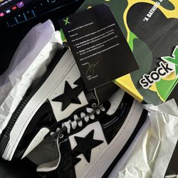 Bapestas Black And White