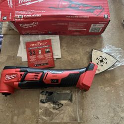 Milwaukee m18 multi tool (tool only)