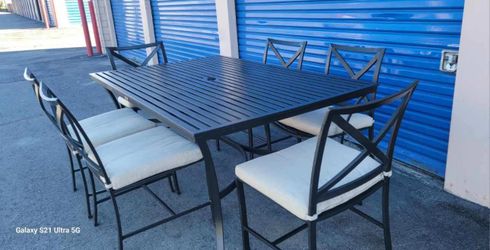 Restoration Hardware Dining Set