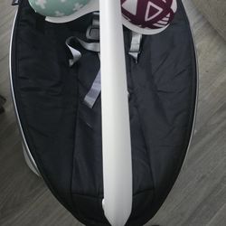 4 MOMS Swing NEW