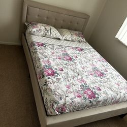 Full Size Matress And Frame 