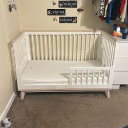 Babyletto crib - Toddler 