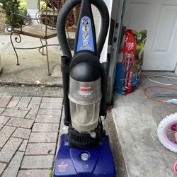 Bissel Vaccum 