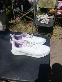 !! Women's Shoes  Adidas  QT Racer Size 8