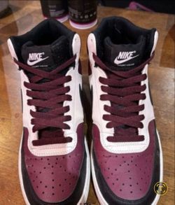 Nike, size 9, see 2 pics
