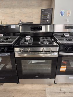 Brand New Midea 6.1 Cu. Ft. Stainless Freestanding Gas Range mgr30s2ast