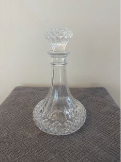 Cristal D’Arques Durand Longchamp decanter.