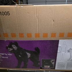 5.5ft Animated LED Fear Valley Wolf - Home Depot 2024