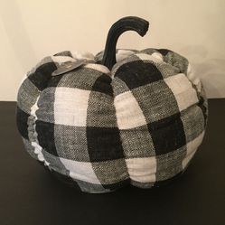  Halloween Pumpkin Decor Buffalo Check Tweed Fabric Bean Stuffed 10.5 X 8.5”