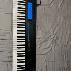 Novation Launchkey 61