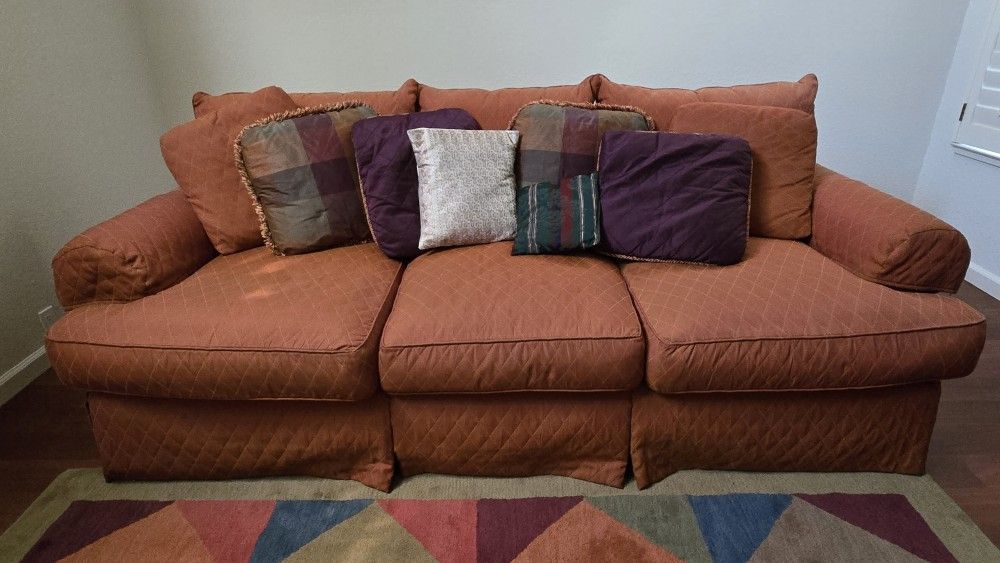 Custom Super Comfortable Sofa Set