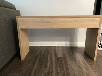 Table stand!