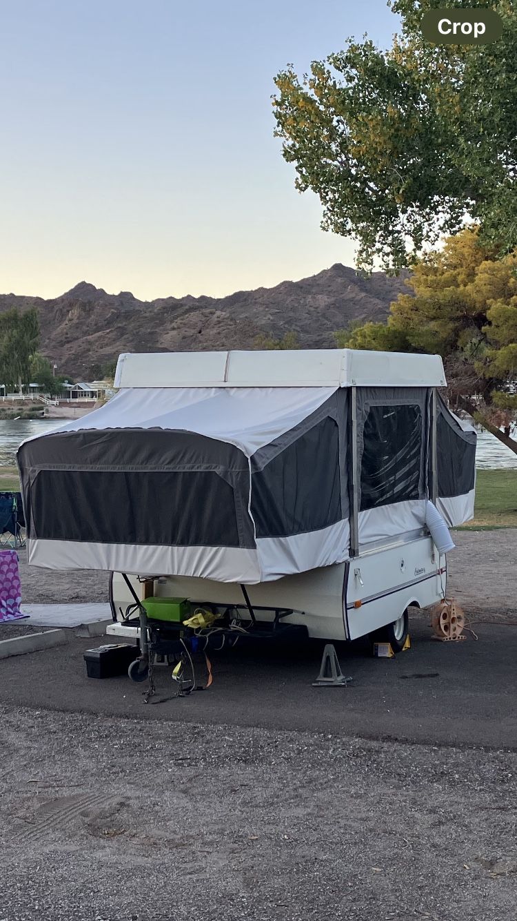 1989 Coleman Columbia Pop up Trailer