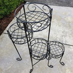 Floral Wire Shelf
