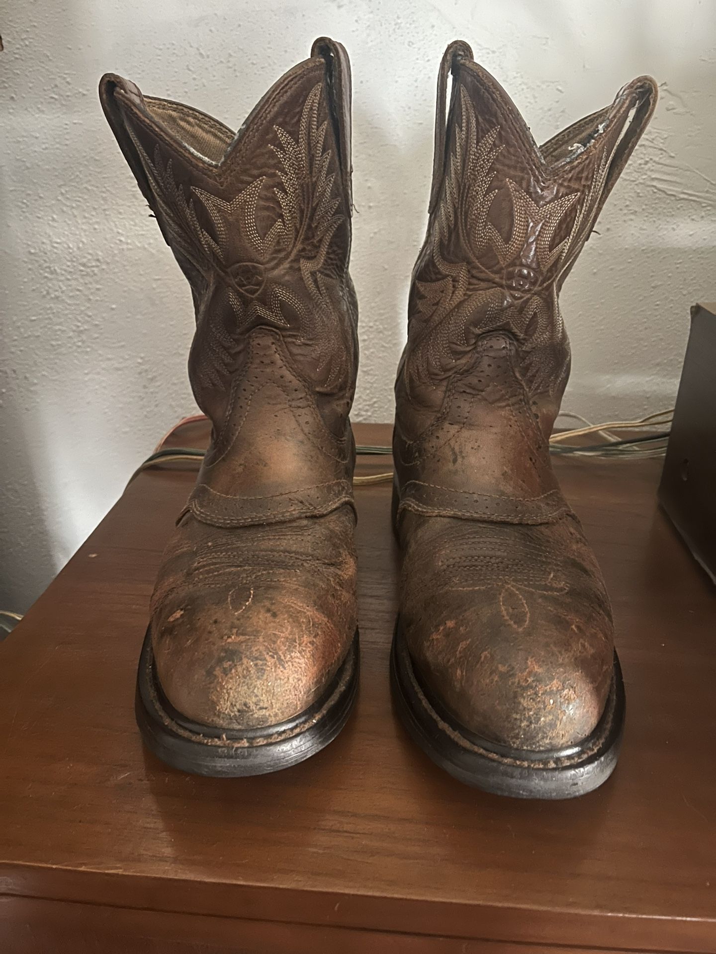 Ariat 9.5 Saddle Work Boot steel toe