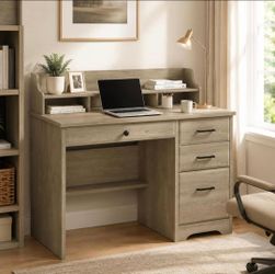 44 Inch Small Desk with Drawers, Computer Desk with File Drawer, Grey
4 Storage Drawers, Monitor Stand and Storage Shelf, Wood Writing Desk for Bedroo