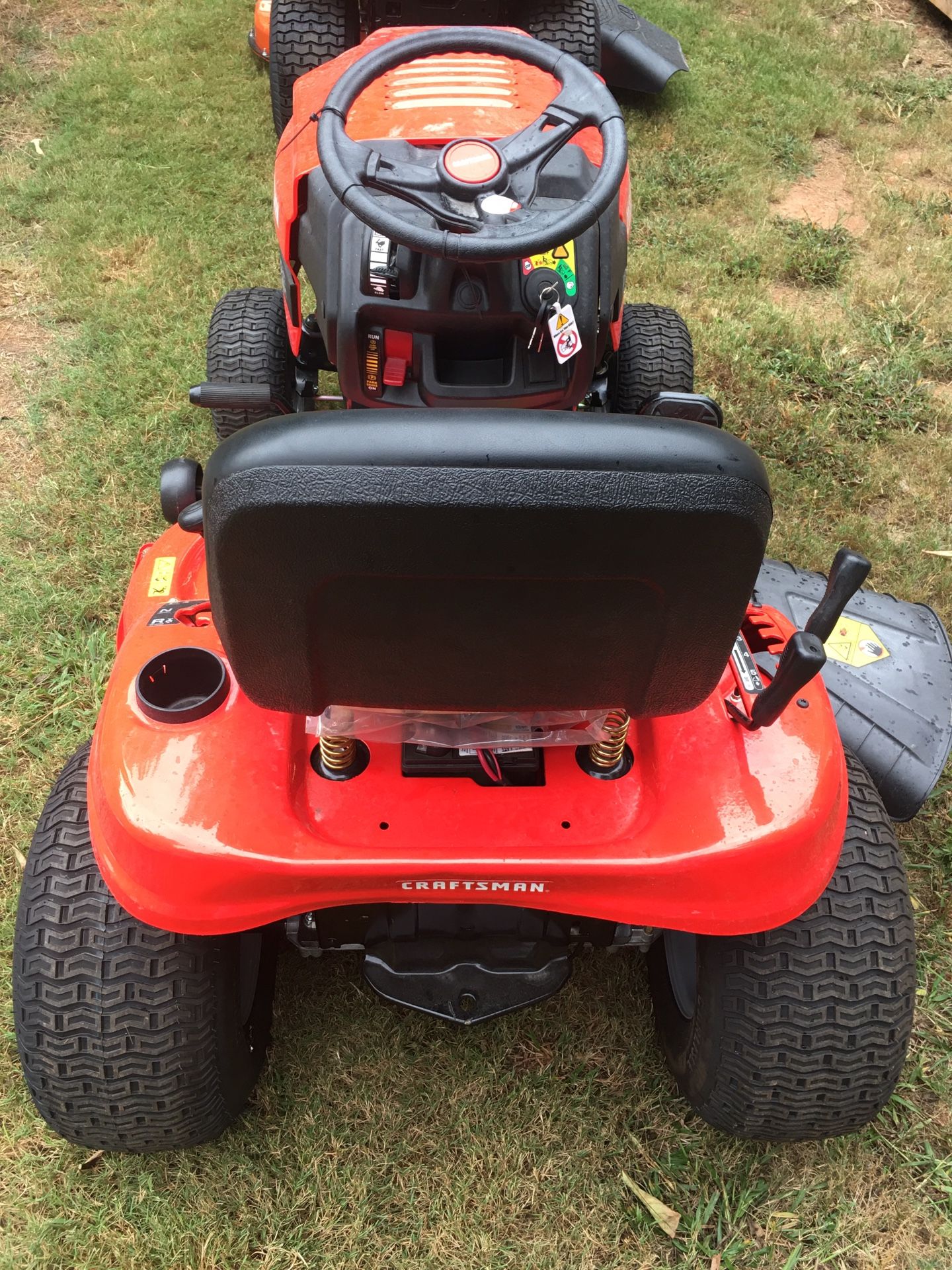 CRAFTSMAN T130 18.5HP Automatic 42in Riding Lawn Mower for Sale in