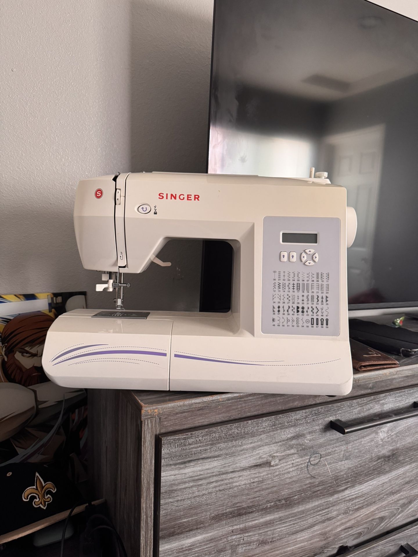 Sewing Machine (Singer)