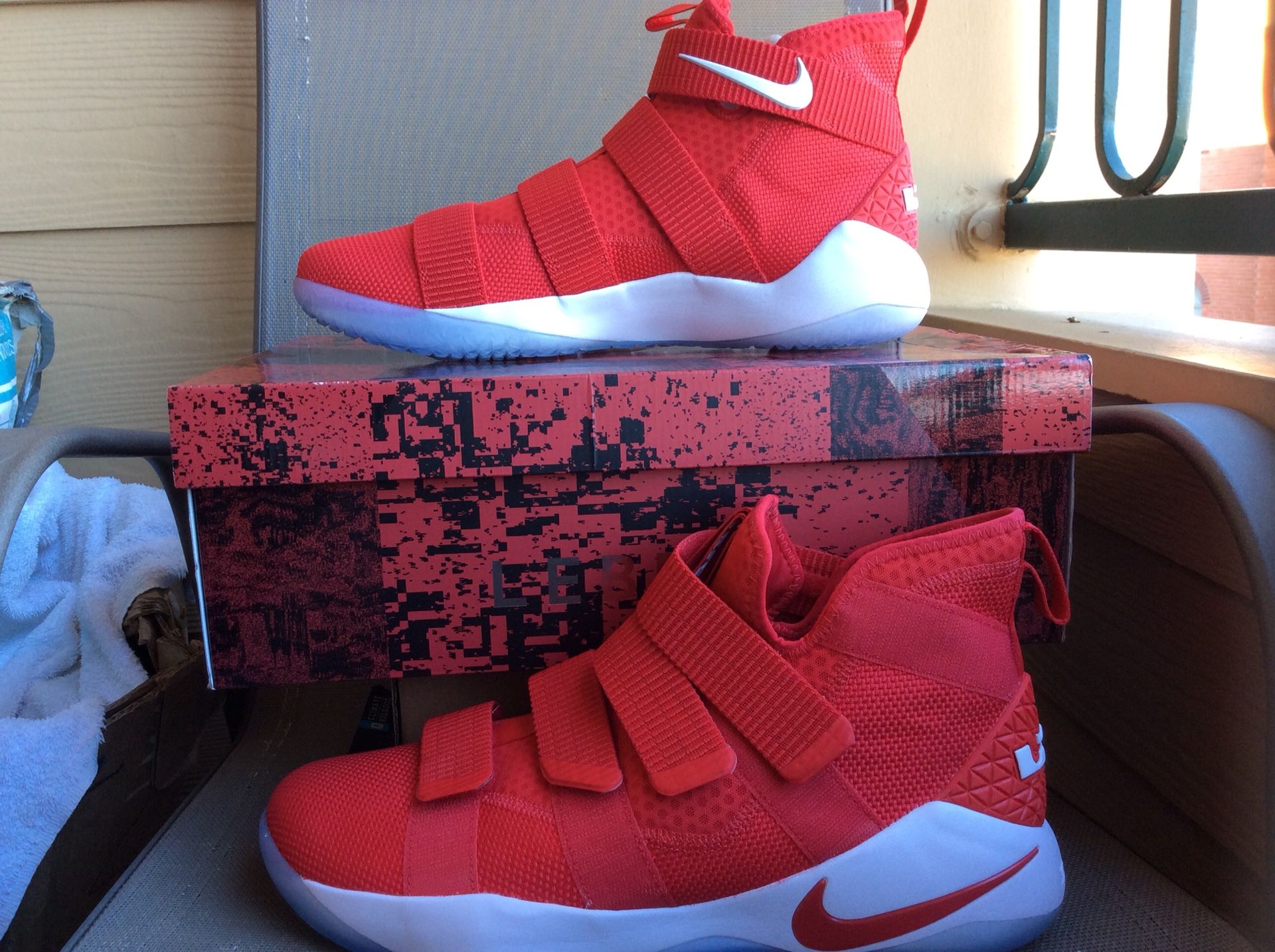 Lebron soldier xi tb promo best sale