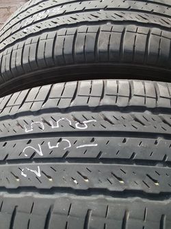 225 55 19 two good toyo tires $20 each