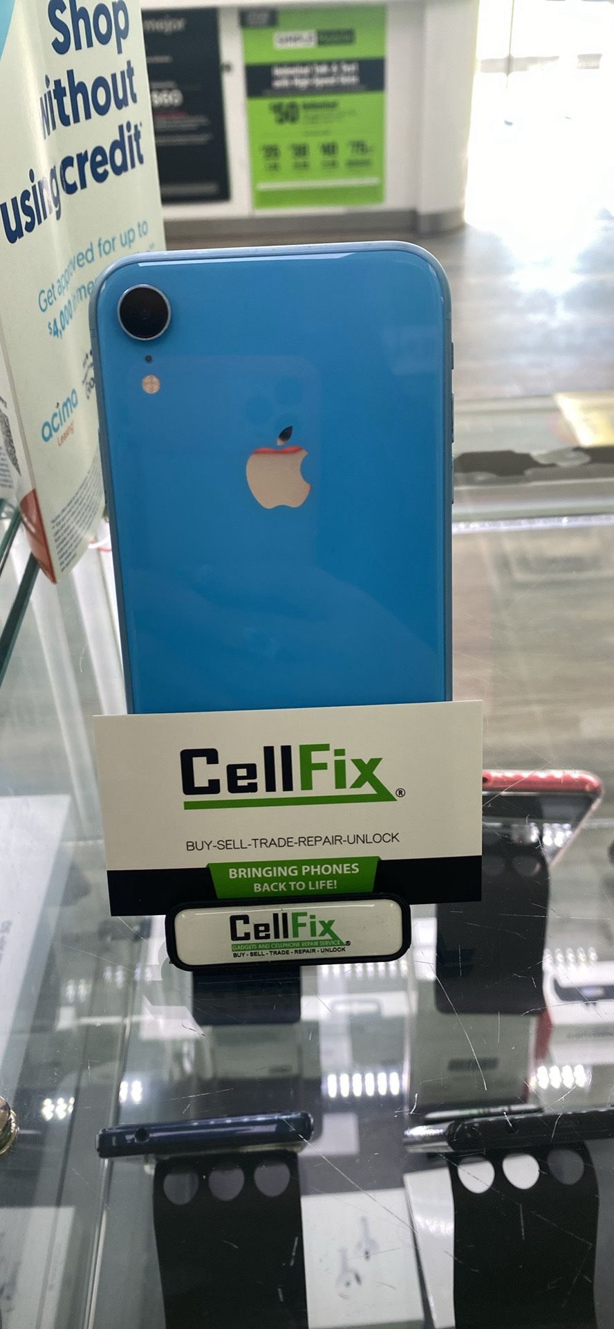 iPhone XR